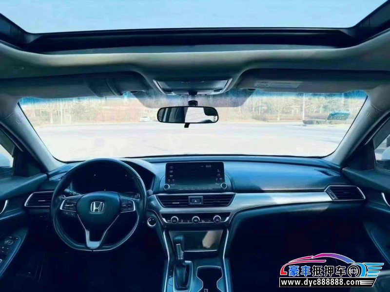 19年本田雅阁轿车抵押车出售