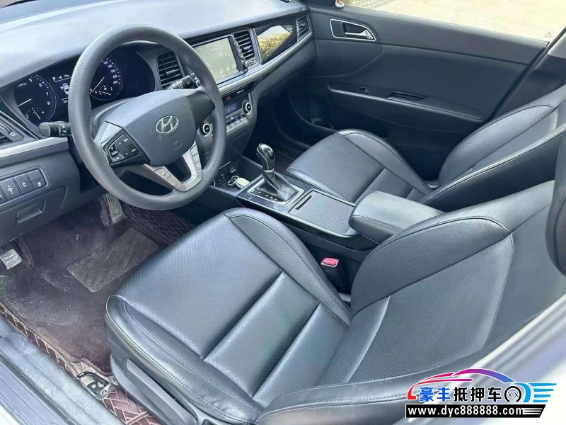 18年现代名图轿车抵押车出售