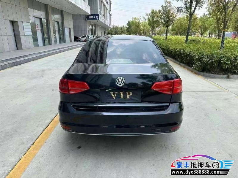 18年大众速腾轿车抵押车出售