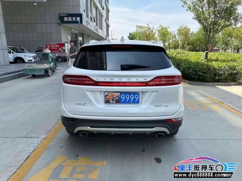 19年林肯MKC轿车抵押车出售