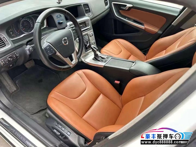 19年沃尔沃S60L轿车抵押车出售