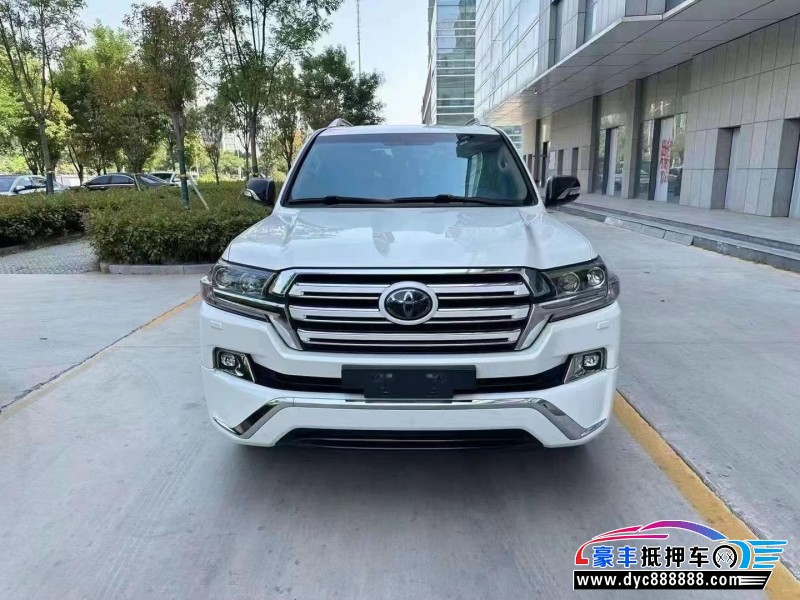 18年丰田兰德酷路泽（陆巡）轿车抵押车出售