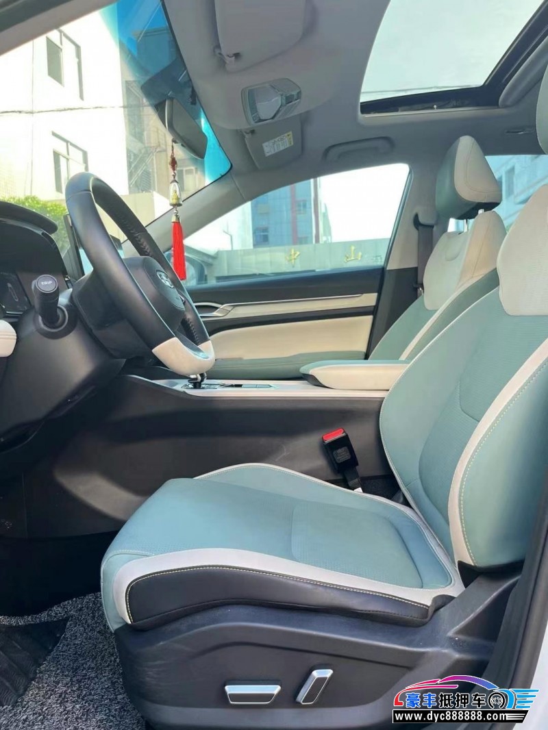 23年吉利帝豪轿车抵押车出售