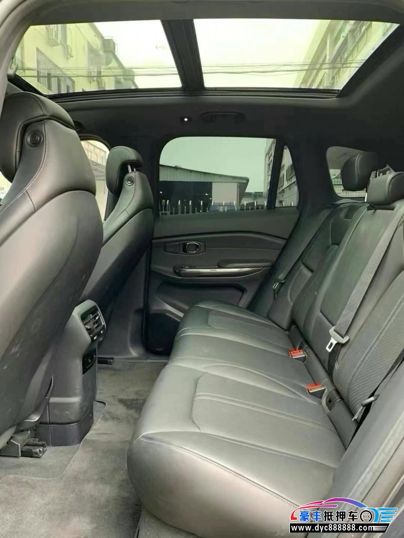 22年蔚来ES6轿车抵押车出售