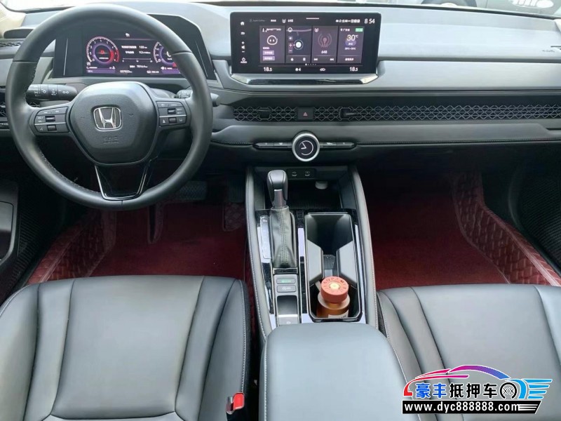 24年本田雅阁轿车抵押车出售