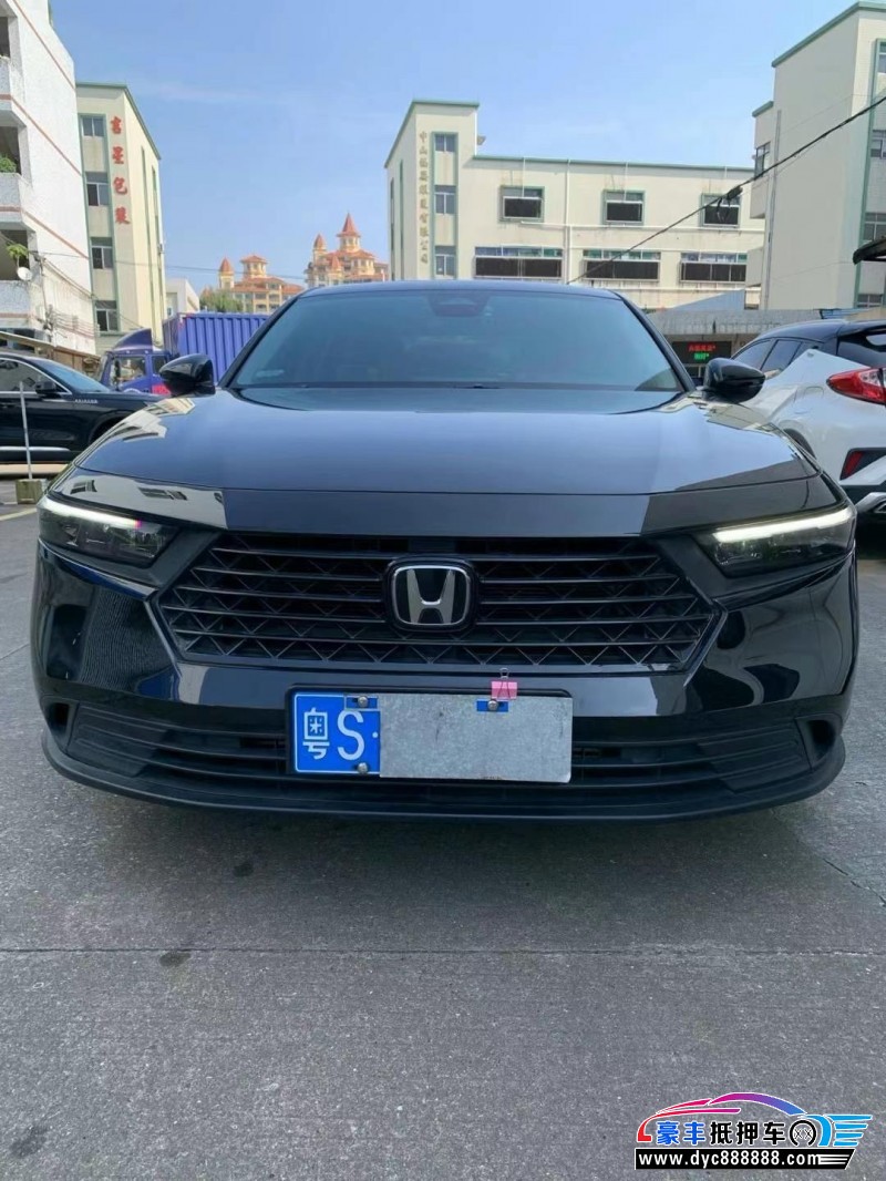 24年本田雅阁轿车抵押车出售