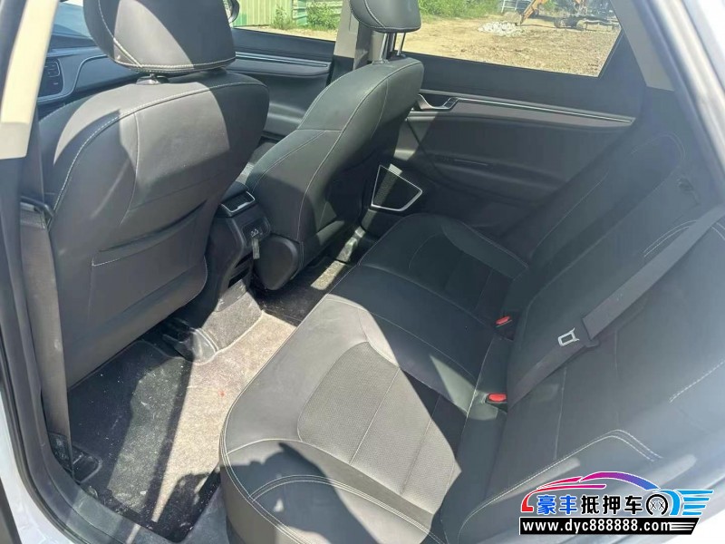 19年吉利帝豪GS轿车抵押车出售