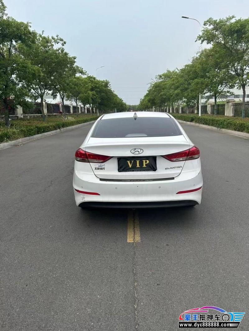 19年现代领动轿车抵押车出售