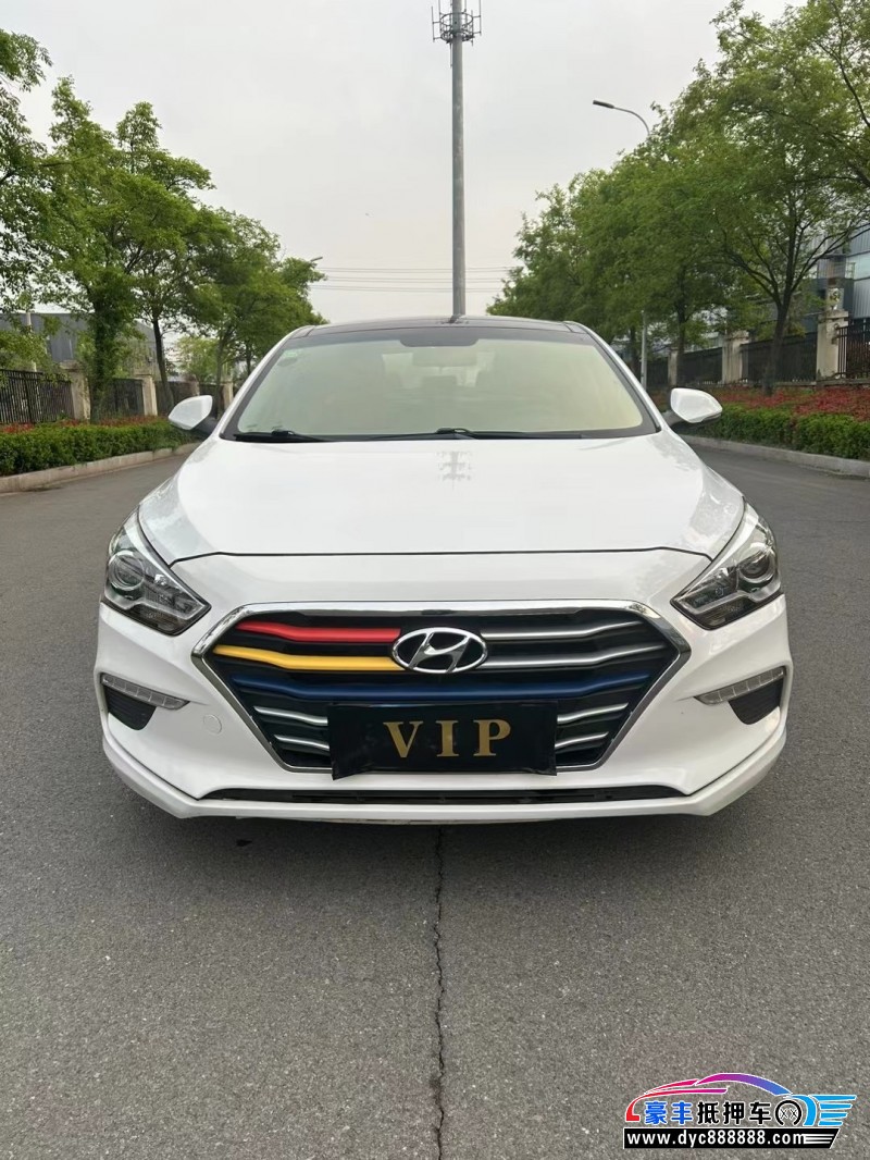 17年现代名图轿车抵押车出售