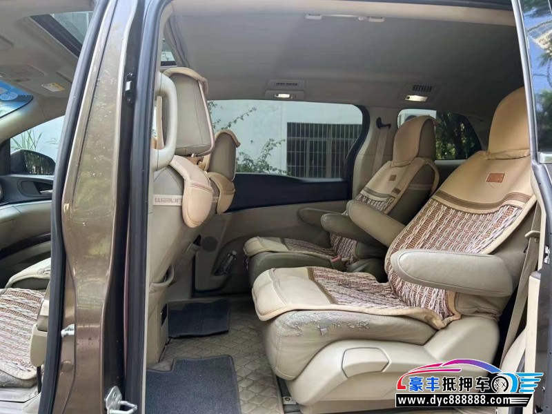 14年别克GL8轿车抵押车出售