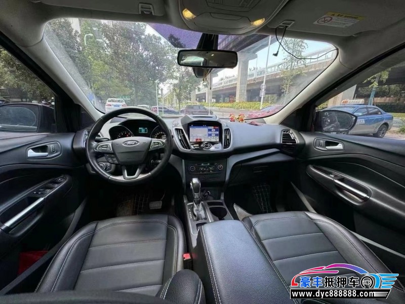 17年福特翼虎轿车抵押车出售