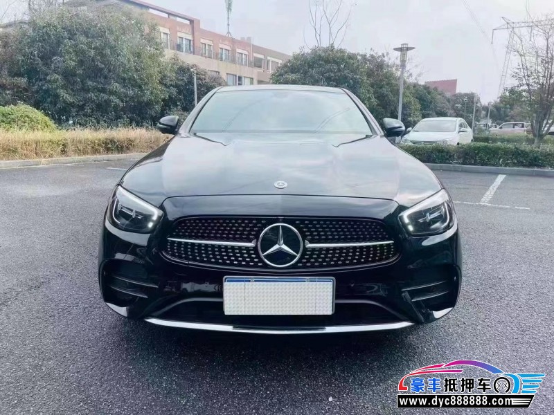 22年奔驰E轿车抵押车出售