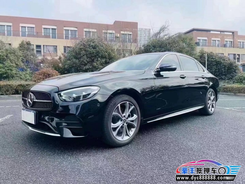 22年奔驰E轿车抵押车出售