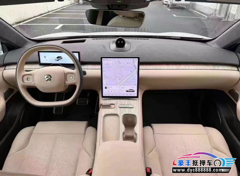 23年蔚来ET7轿车抵押车出售