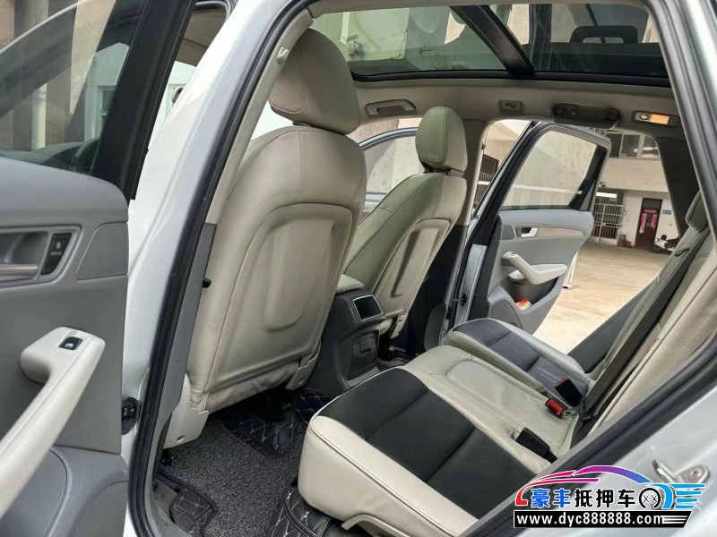 10年奥迪Q5轿车抵押车出售