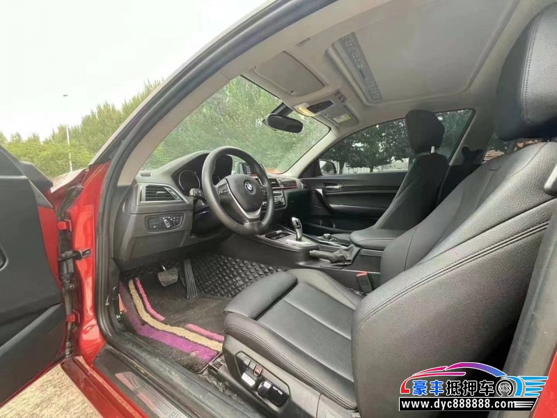 20年宝马2系轿车抵押车出售