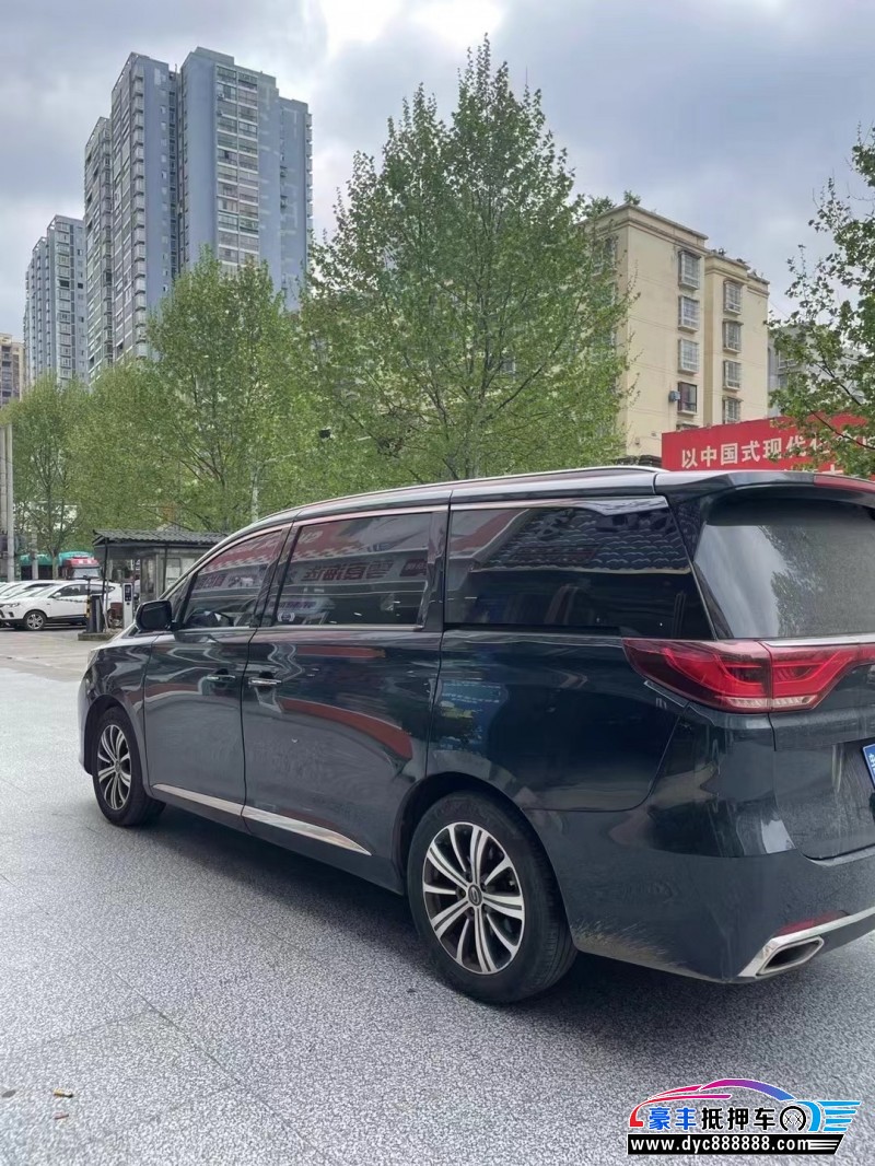 19年传祺GM8轿车抵押车出售