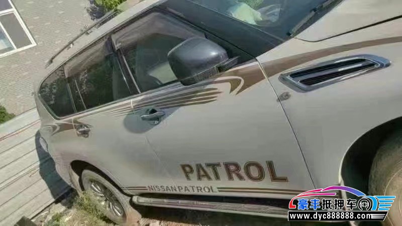 17年日产途乐SUV抵押车出售