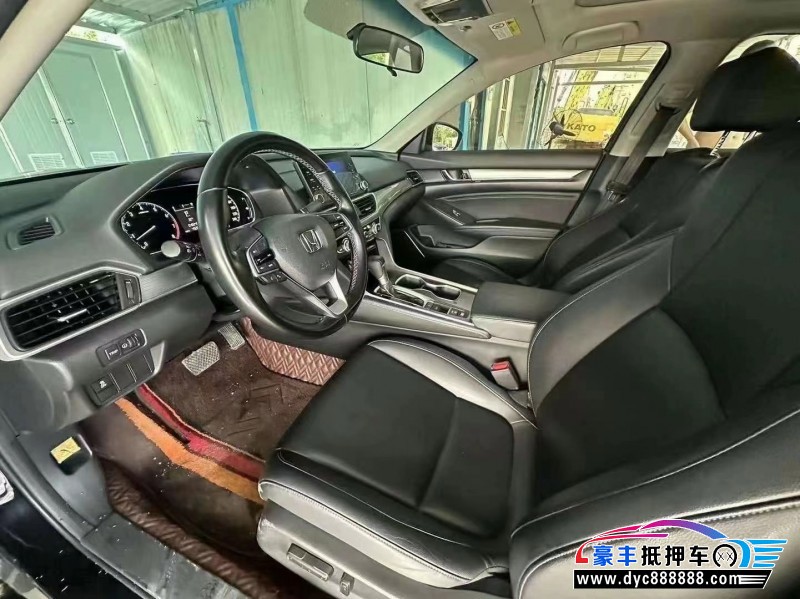 21年本田雅阁轿车抵押车出售