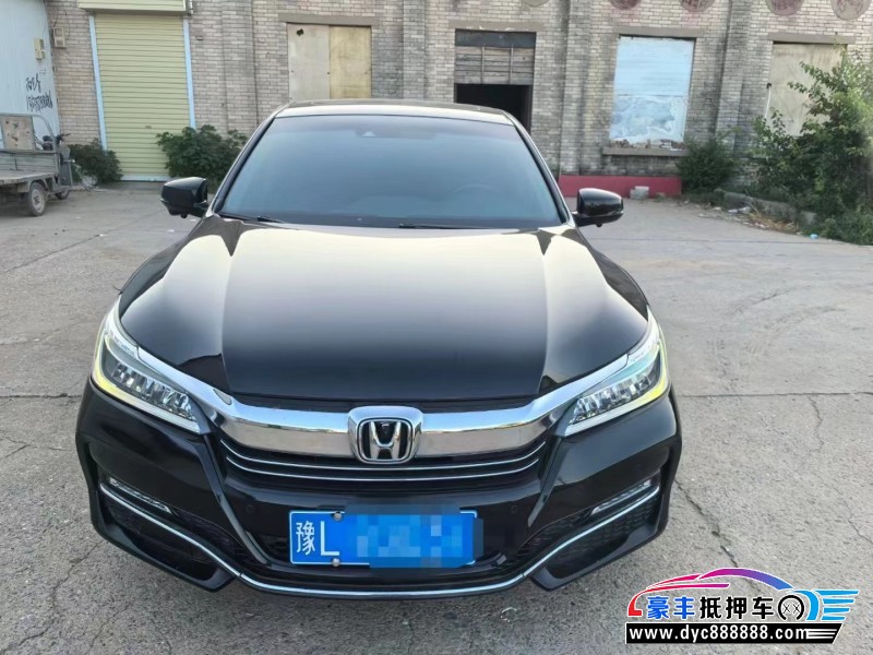 16年本田雅阁轿车抵押车出售