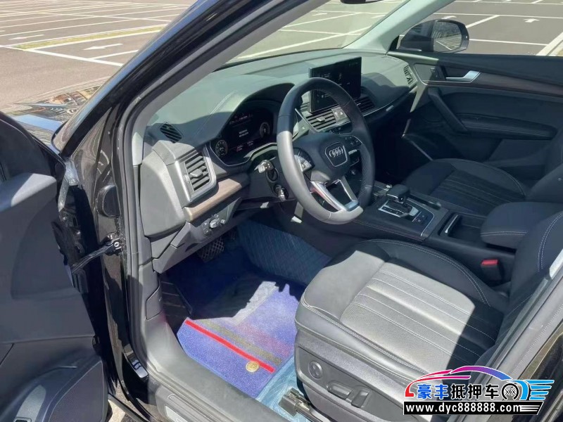 23年奥迪Q5SUV抵押车出售