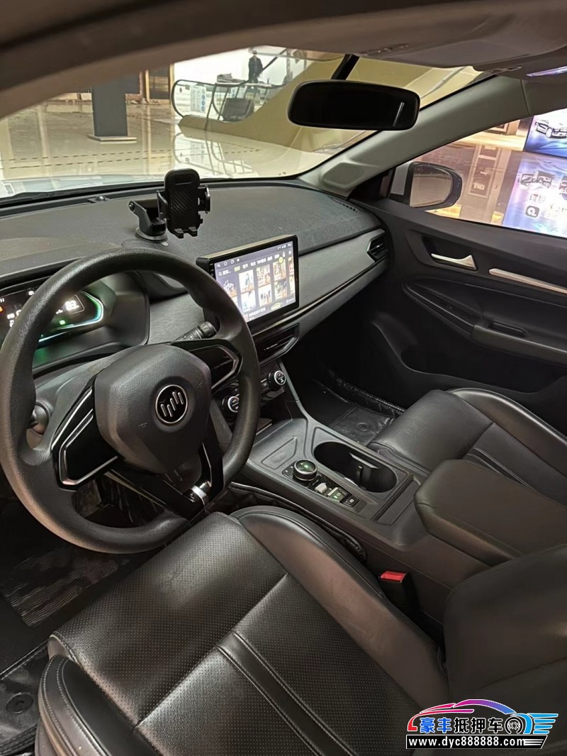 22年威马汽车ex5轿车抵押车出售