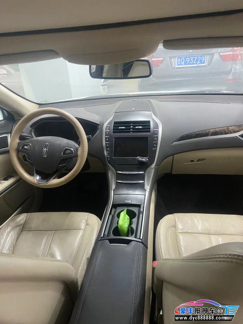 15年林肯MKZ轿车抵押车出售