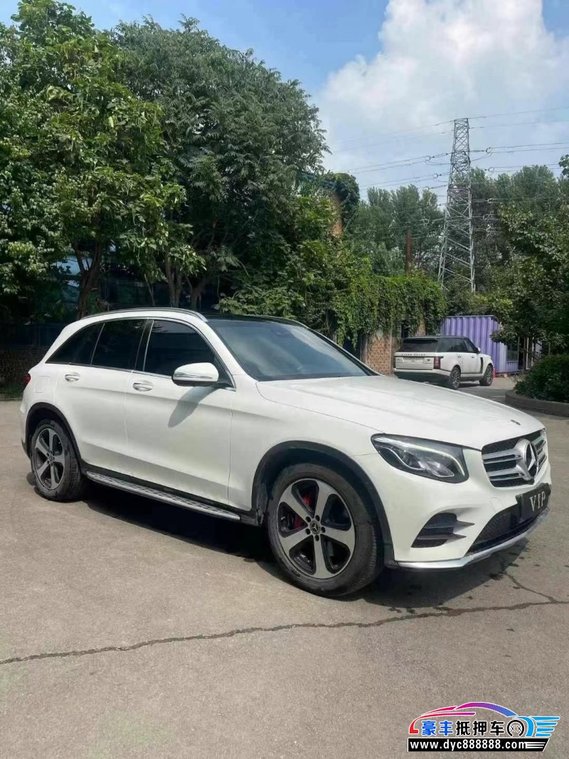 18年奔驰GLC轿车抵押车出售