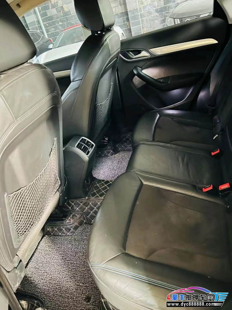 18年奥迪Q3轿车抵押车出售