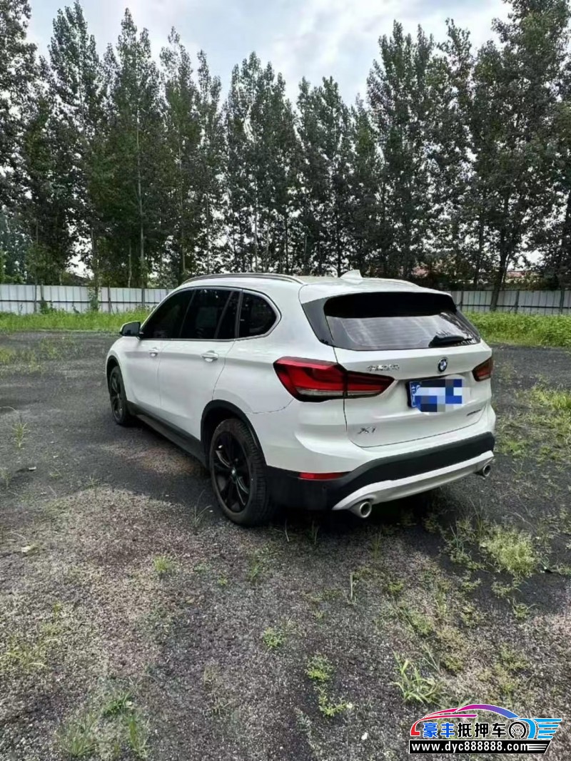 21年宝马X1轿车抵押车出售