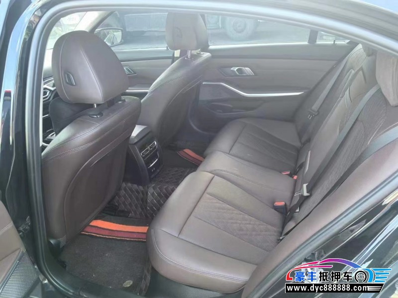 22年宝马i3轿车抵押车出售