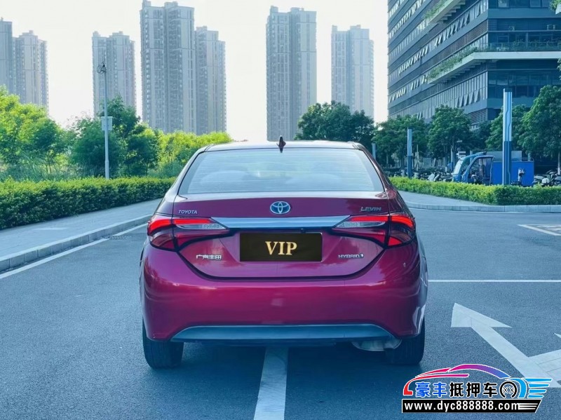 16年丰田雷凌轿车抵押车出售