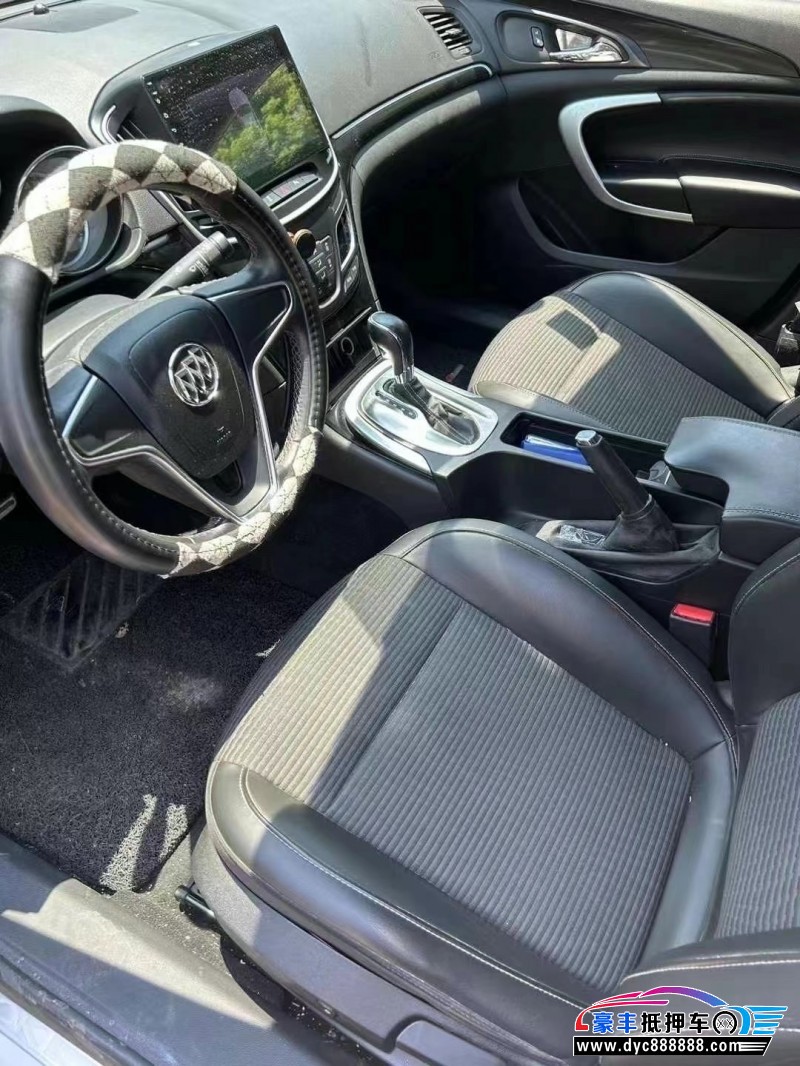 15年别克君威轿车抵押车出售