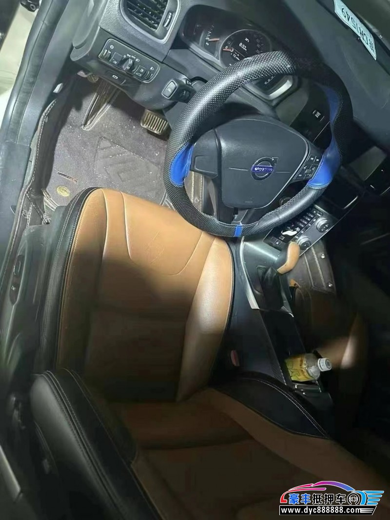 16年沃尔沃S60轿车抵押车出售