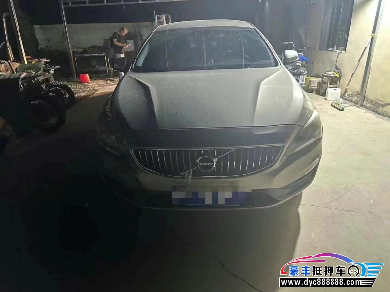 16年沃尔沃S60轿车抵押车出售