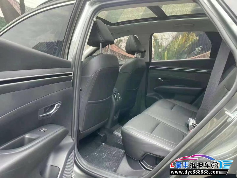 23年现代途胜轿车抵押车出售