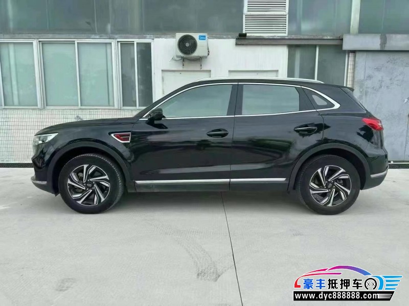 22年红旗HS5轿车抵押车出售