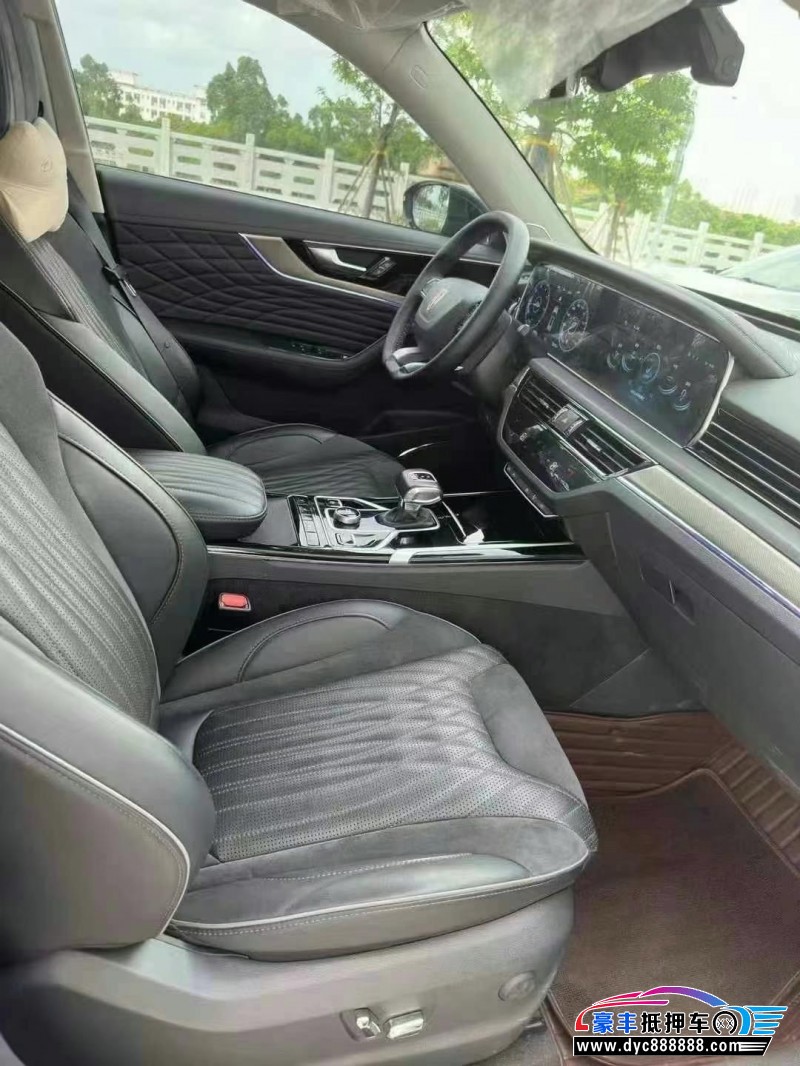 22年红旗HS5轿车抵押车出售