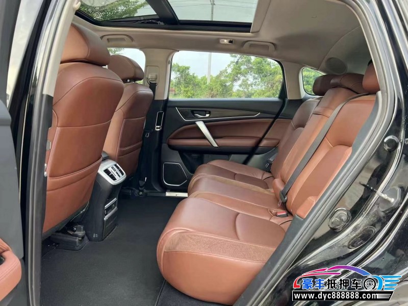 17年本田冠道轿车抵押车出售