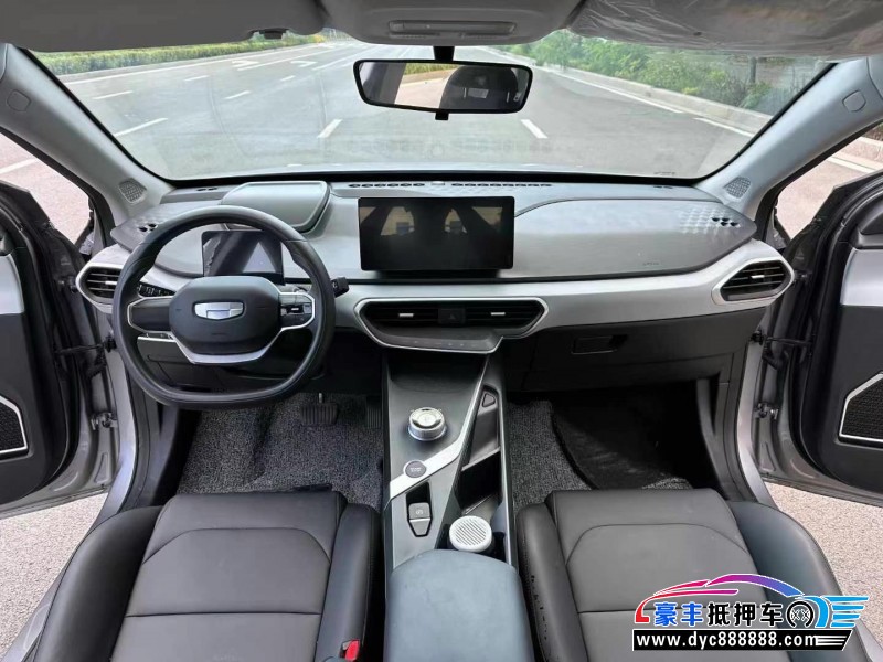 23年吉利几何轿车抵押车出售