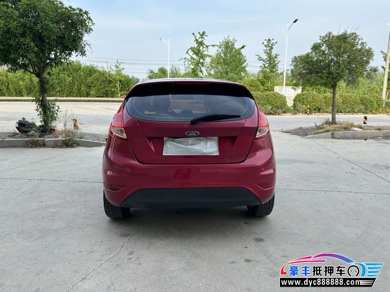 14年福特嘉年华轿车抵押车出售