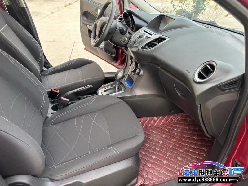 14年福特嘉年华轿车抵押车出售