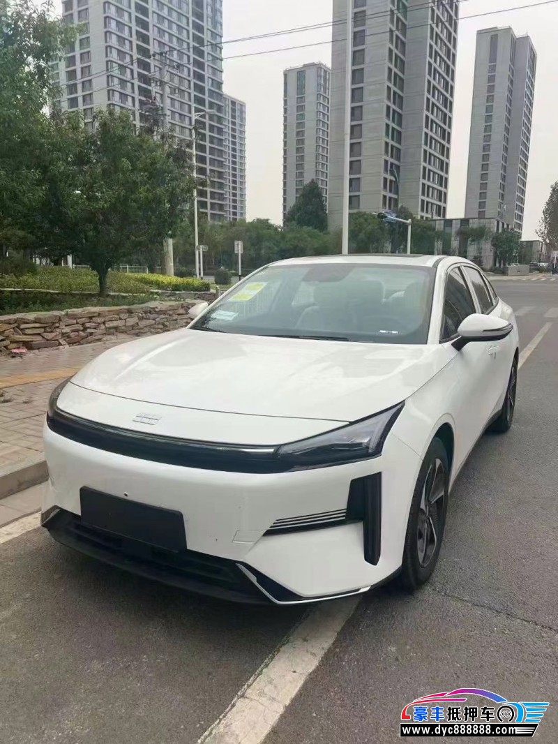 24年吉利银河L6轿车抵押车出售