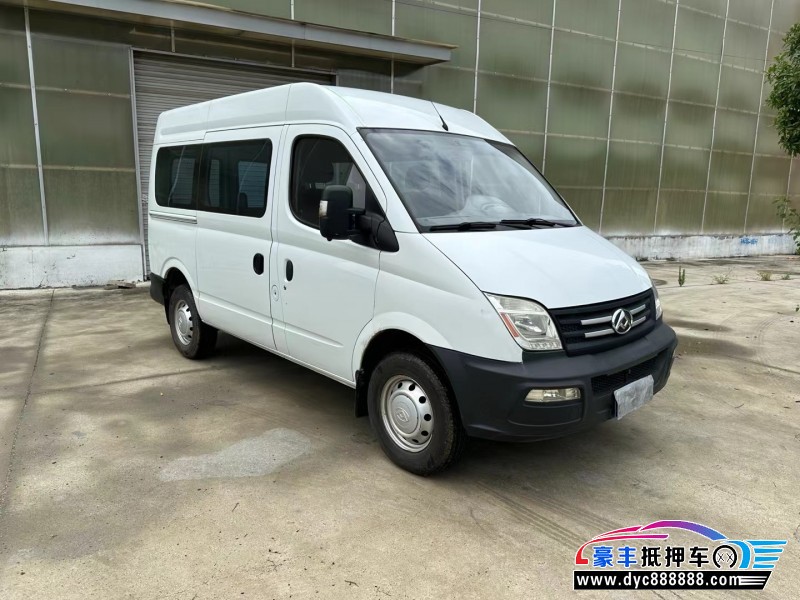 20年上汽大通V80轿车抵押车出售