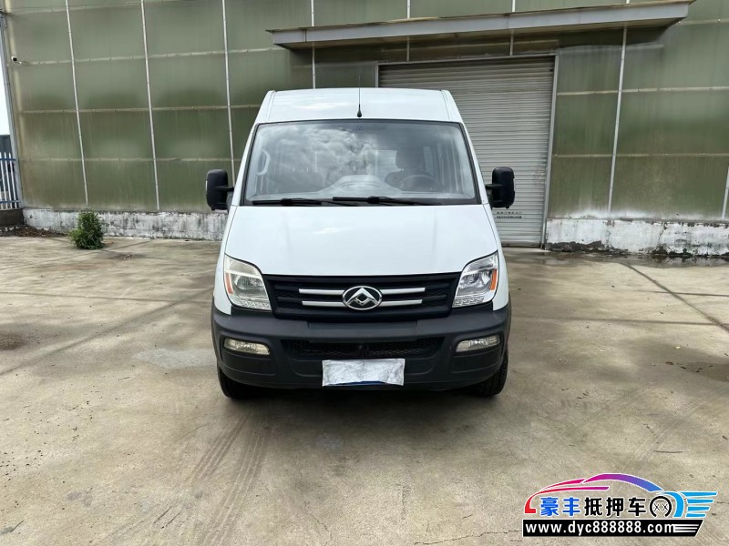 20年上汽大通V80轿车抵押车出售