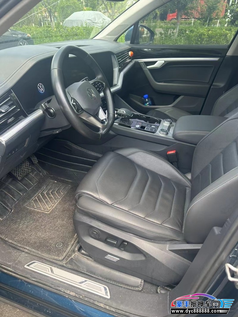 21年大众途锐SUV抵押车出售