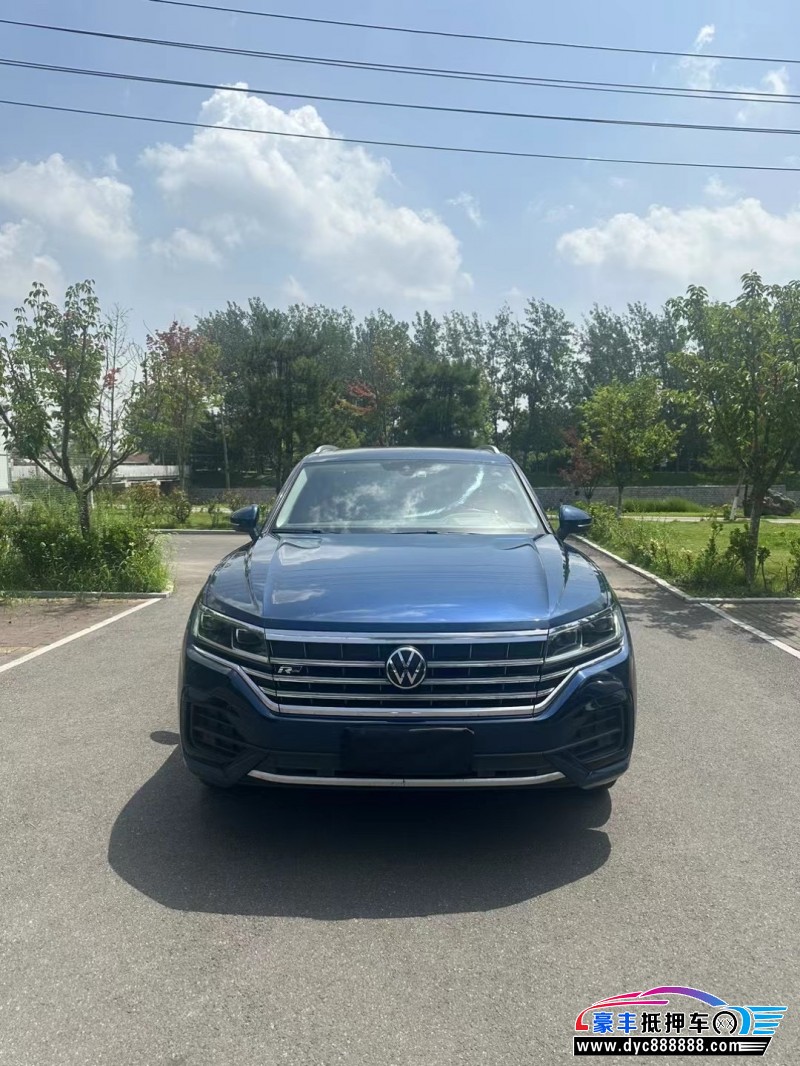 21年大众途锐SUV抵押车出售