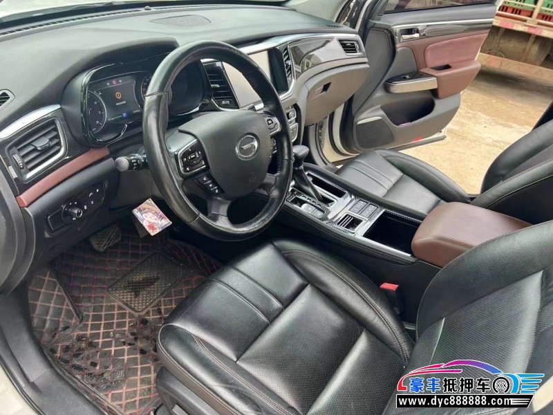 18年传祺GS8轿车抵押车出售