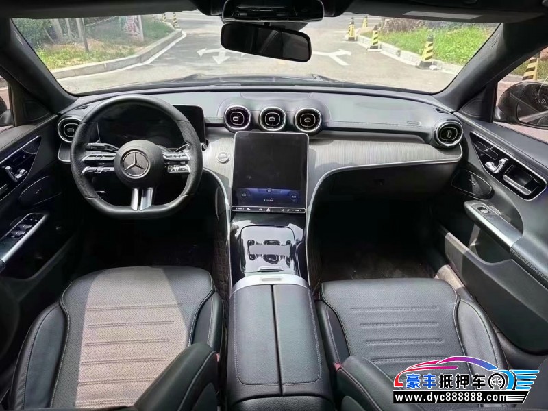 22年奔驰C轿车抵押车出售