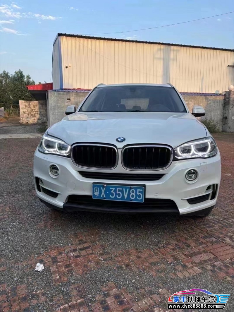 15年宝马X5轿车抵押车出售